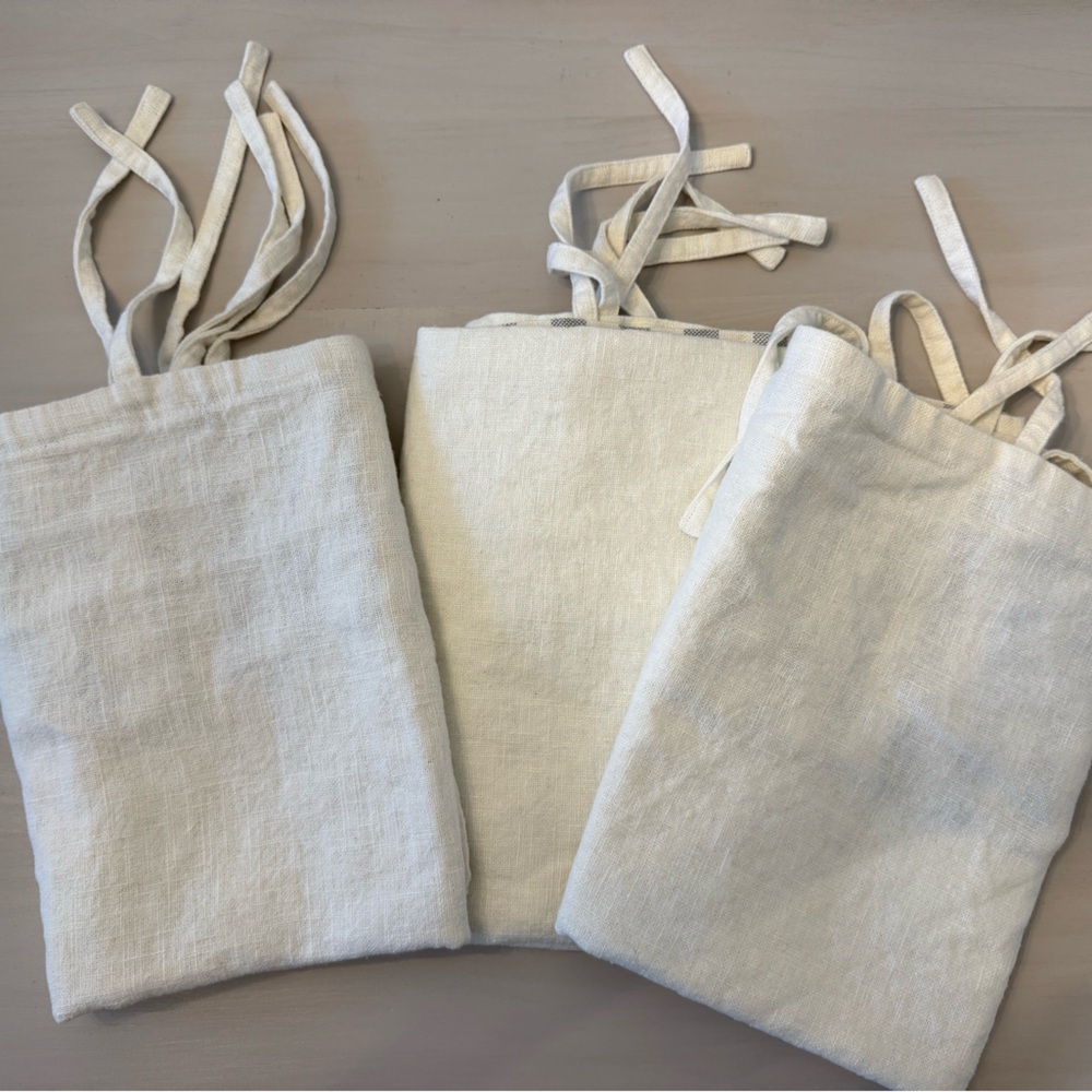 Linen Pillowcases with Ties
